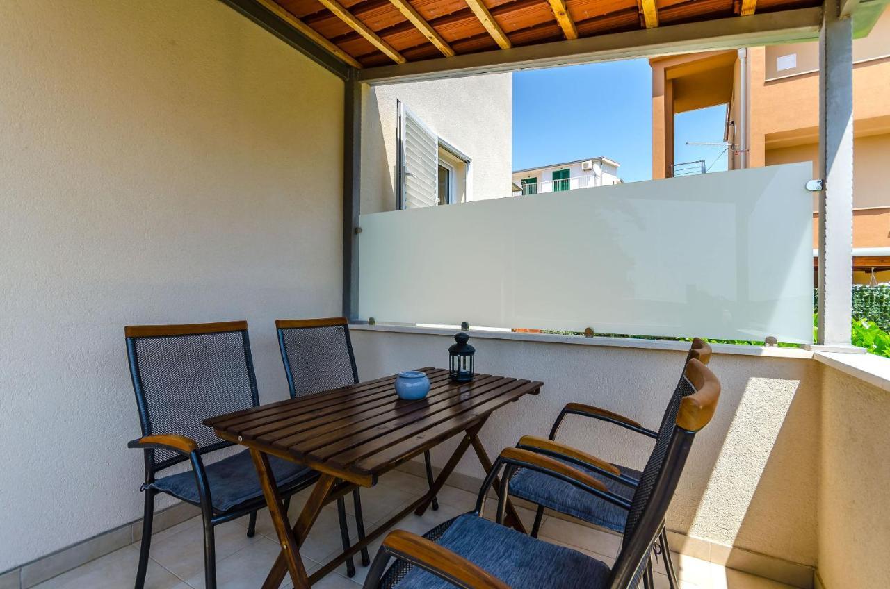 Apartments And Room Maestral Trogir Dış mekan fotoğraf